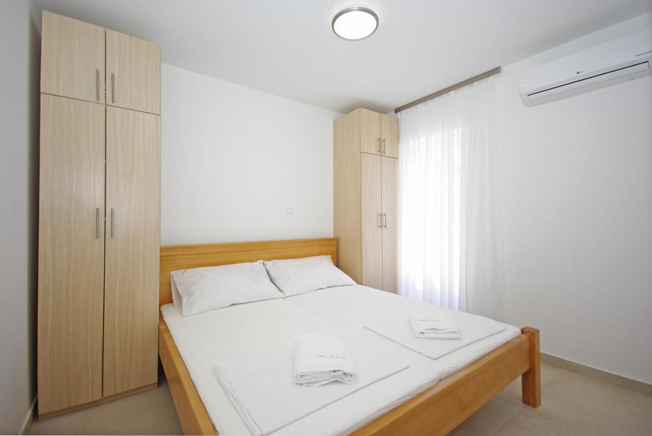 Villa Melassy Makarska Buitenkant foto